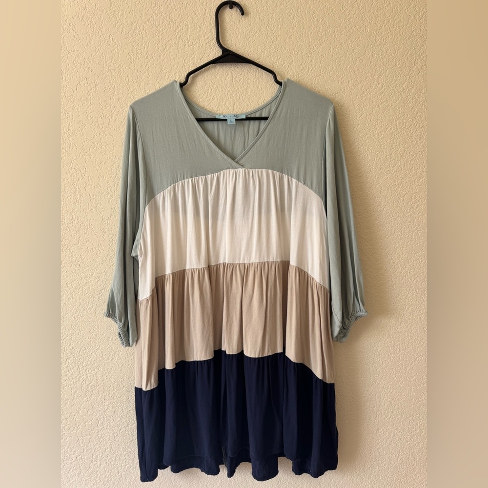 Elegant V-Neck Colorblock Dress